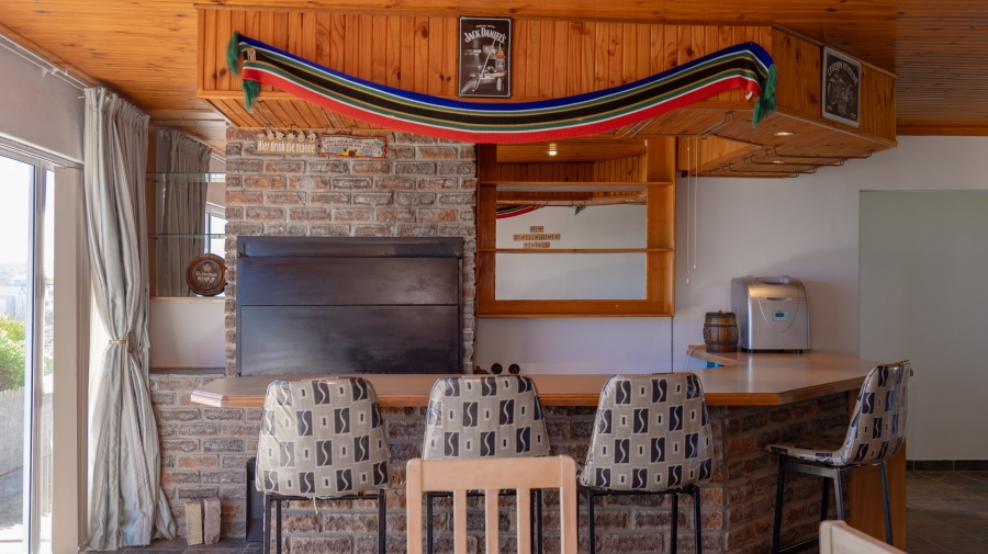 5 Bedroom Property for Sale in Suiderstrand Western Cape